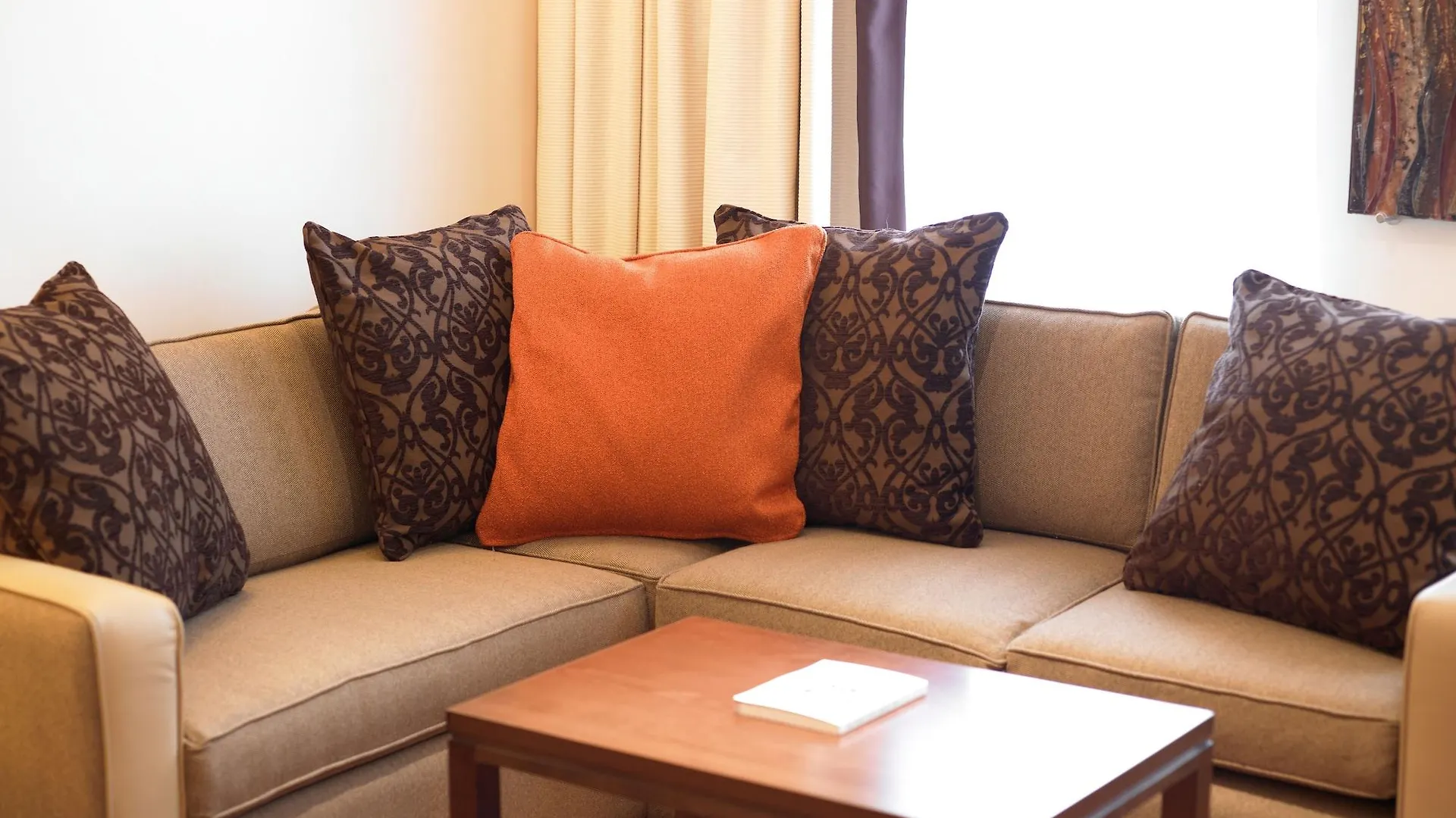 Best Western Plus Milford Hotel South Milford