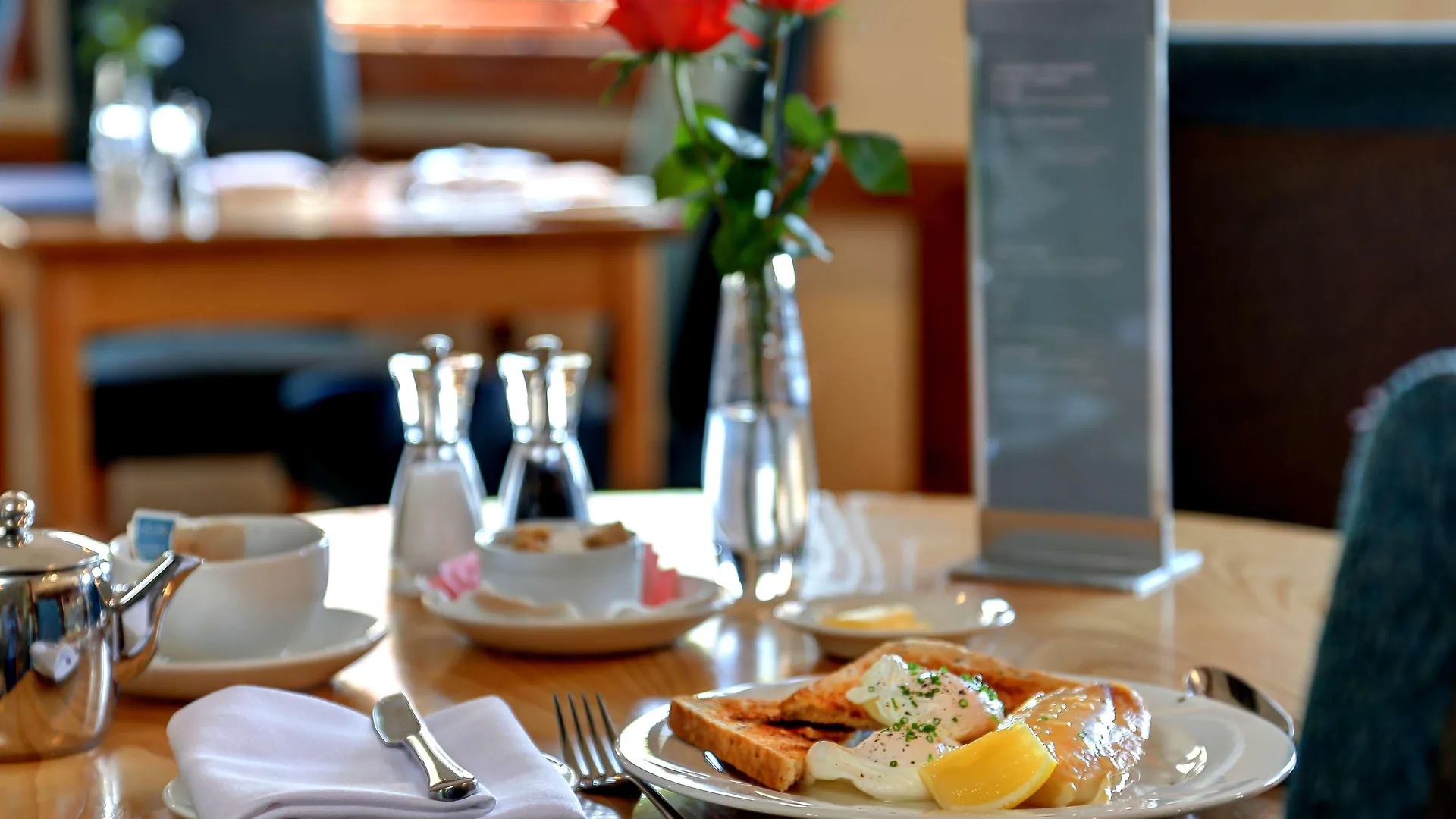 Best Western Plus Milford Hotel South Milford