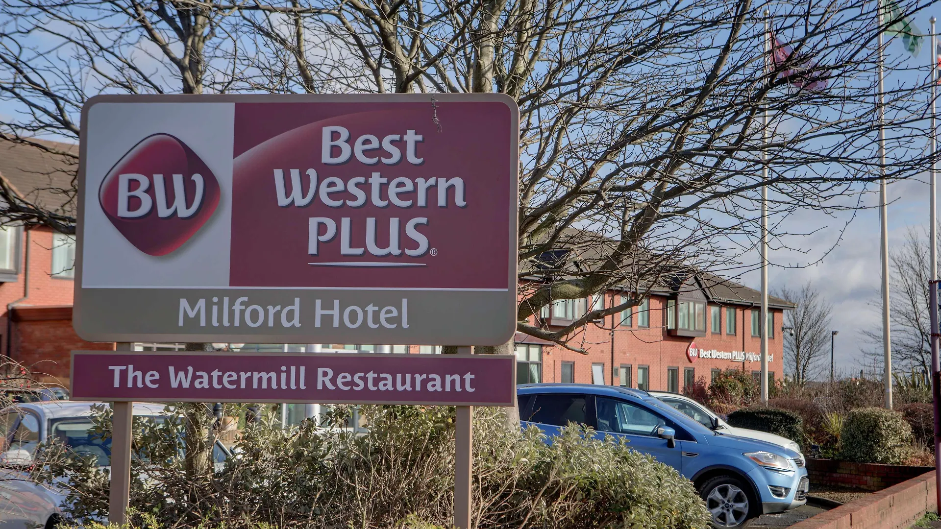 Best Western Plus Milford Hotel South Milford 3*,
