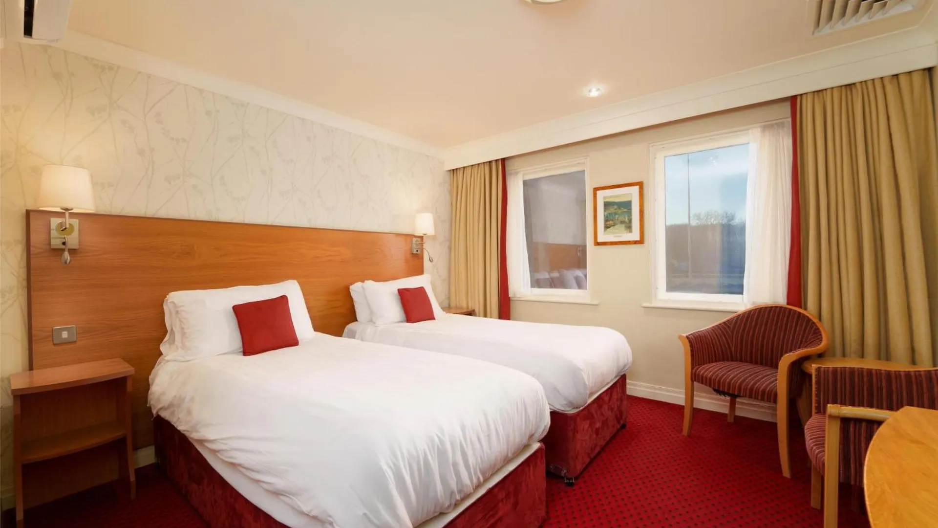 Best Western Plus Milford Hotel South Milford