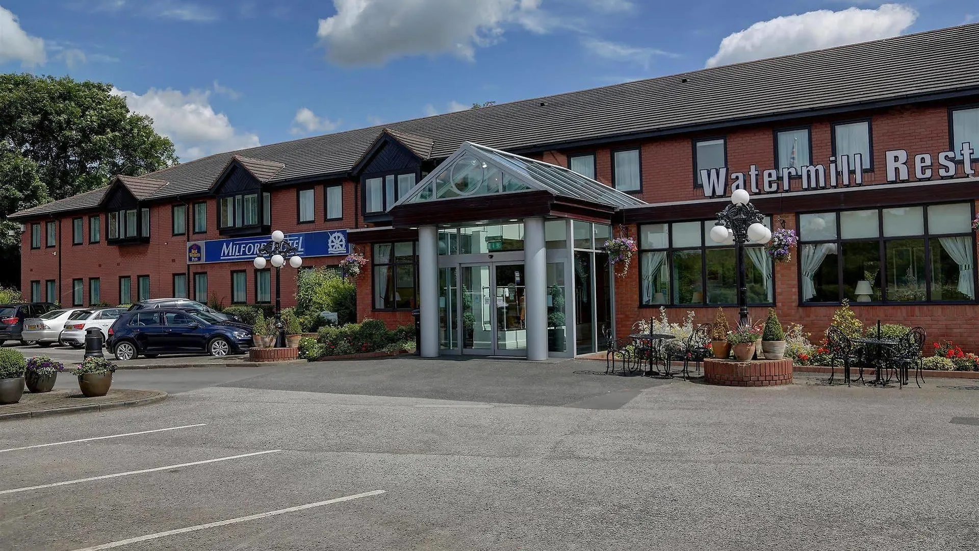 Best Western Plus Milford Hotel South Milford